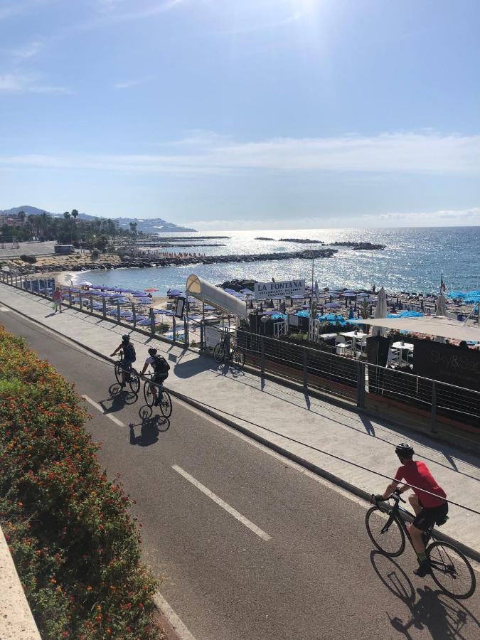 Apartamento Nonsolomare Wifi Aria Condizionata Parcheggio San Remo Exterior foto